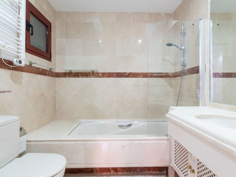 Apartment for Sale in Elviria, Malaga 10