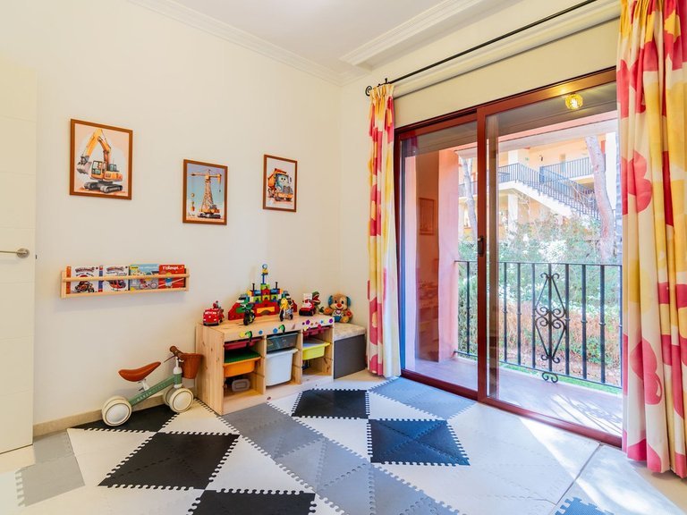 Apartment for Sale in Elviria, Malaga 12