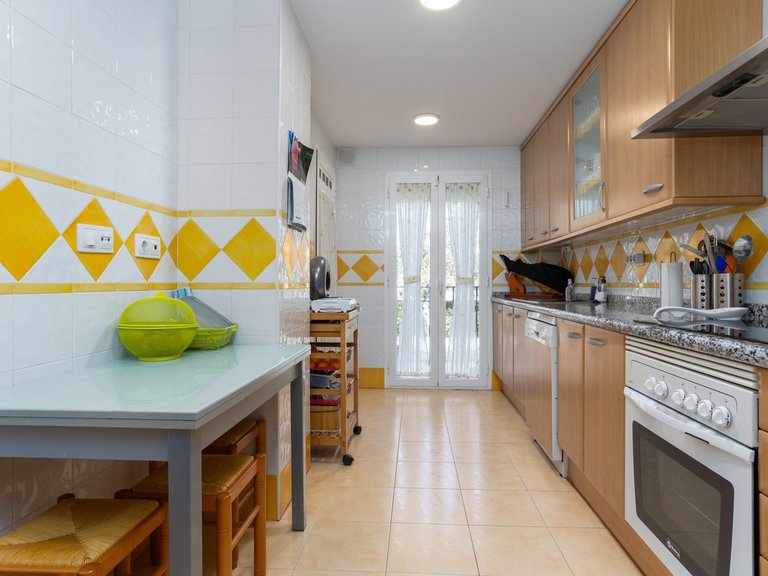 Apartment for Sale in San Pedro De Alcántara, Malaga 11