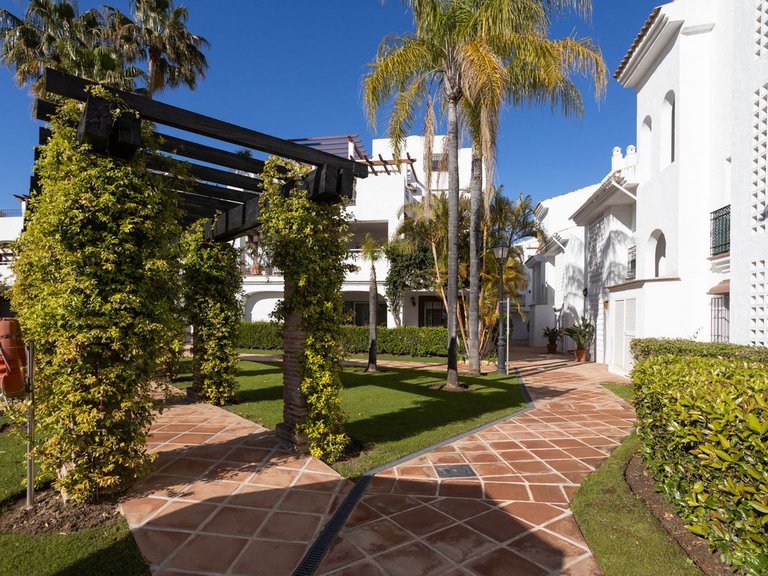 Apartment for Sale in San Pedro De Alcántara, Malaga 20