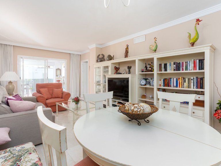 Apartment for Sale in San Pedro De Alcántara, Malaga 7