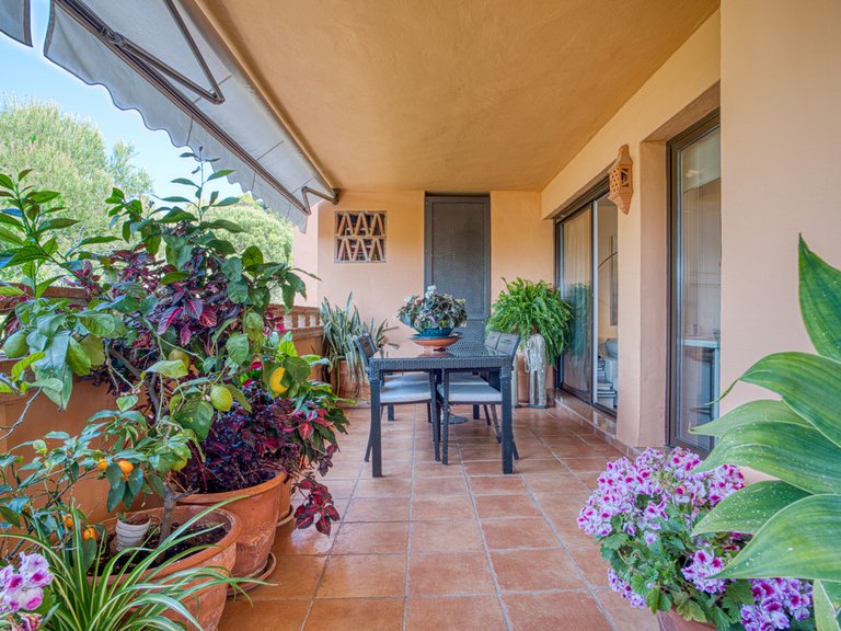 Apartment for Sale in The Golden Mile, Malaga 3
