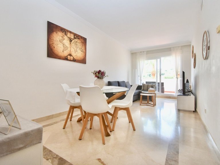 Apartment for Sale in Calanova Golf, Malaga 12