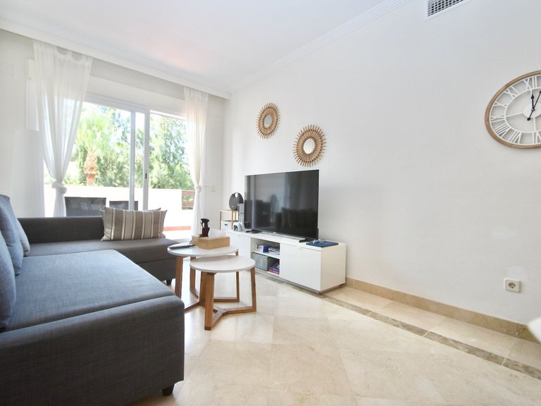 Apartment for Sale in Calanova Golf, Malaga 13