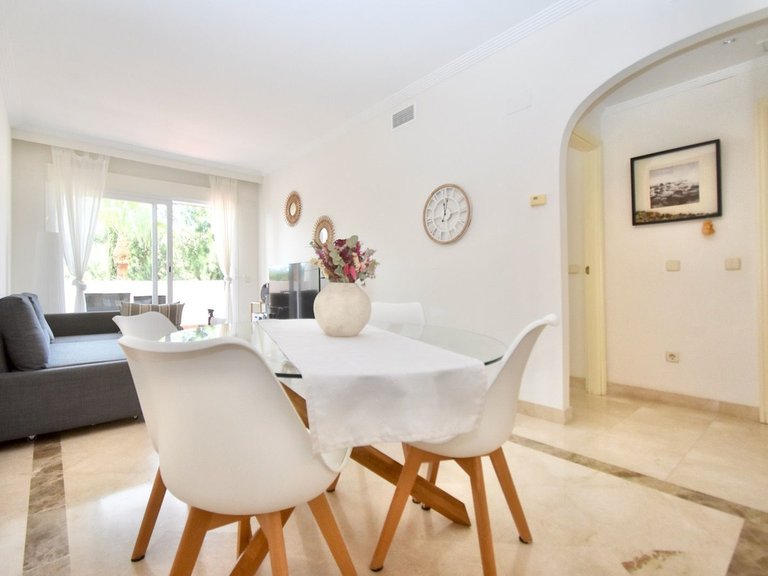 Apartment for Sale in Calanova Golf, Malaga 14