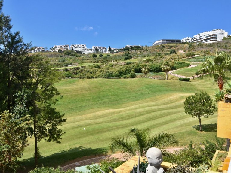 Apartment for Sale in Calanova Golf, Malaga 2