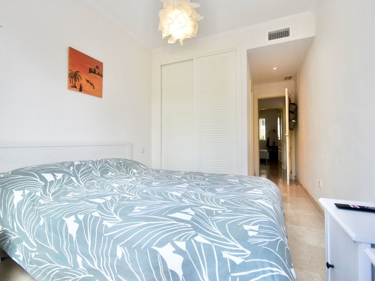 Apartment for Sale in Calanova Golf, Malaga 20