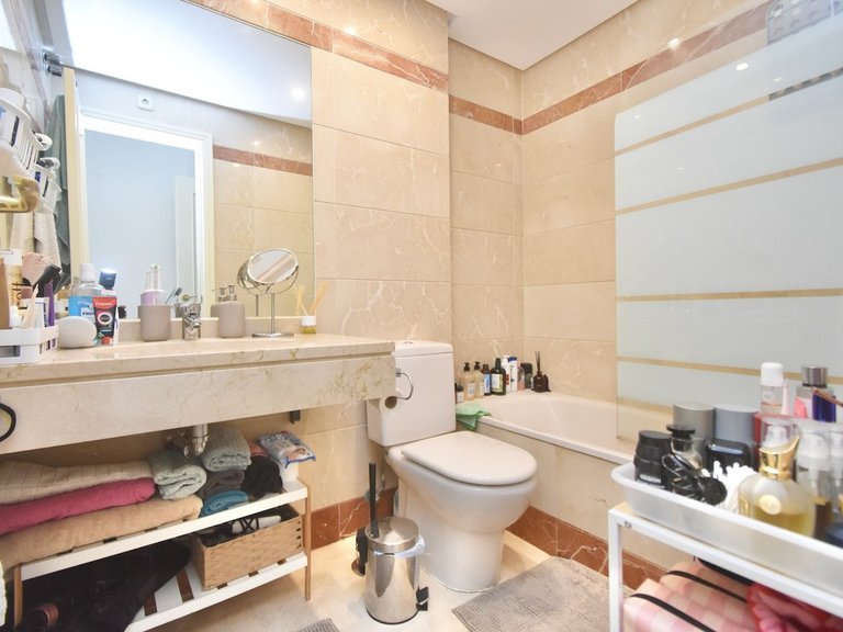 Apartment for Sale in Calanova Golf, Malaga 21