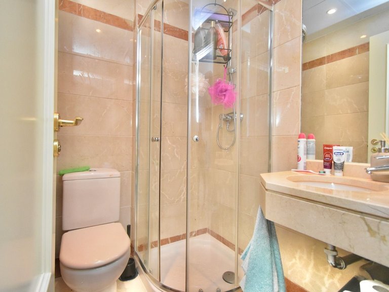 Apartment for Sale in Calanova Golf, Malaga 24