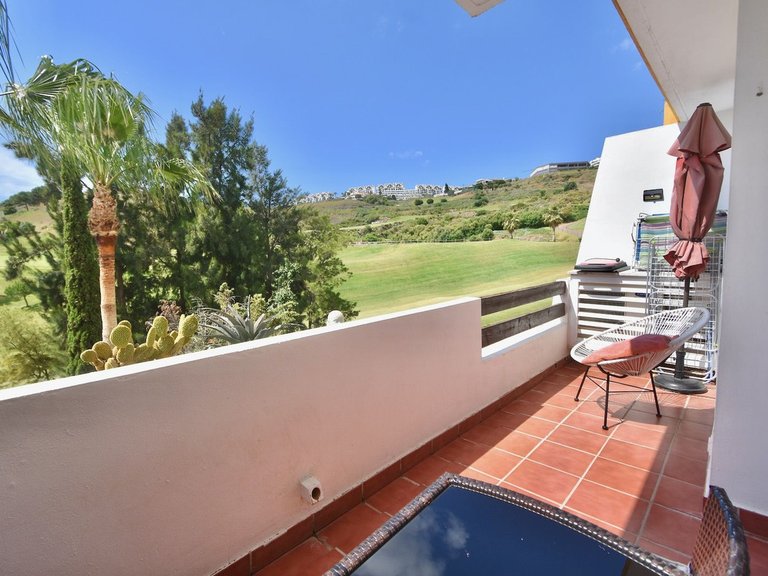 Apartment for Sale in Calanova Golf, Malaga 3
