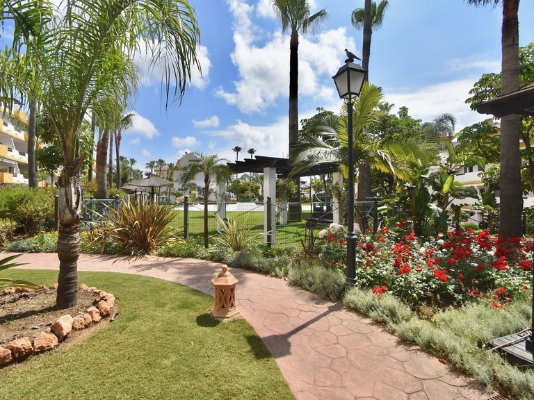 Apartment for Sale in Calanova Golf, Malaga 33