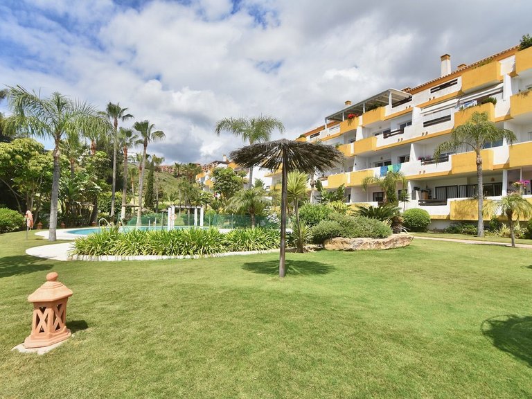 Apartment for Sale in Calanova Golf, Malaga 34