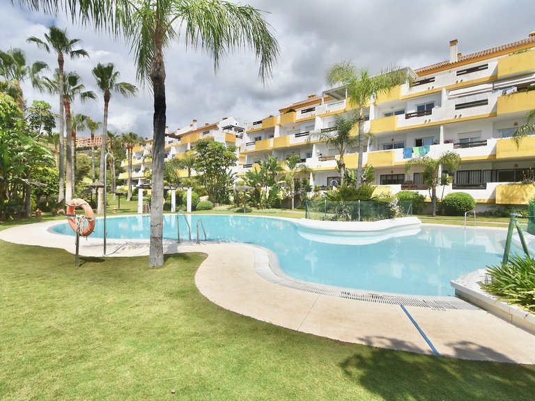 Apartment for Sale in Calanova Golf, Malaga 37