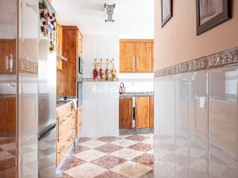 Apartment for Sale in Fuengirola, Malaga 9