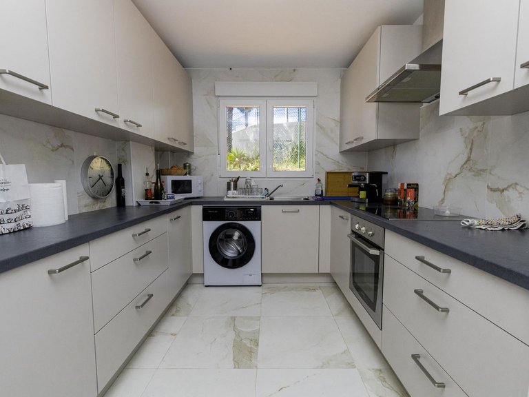 Town House for Sale in Cabopino, Malaga 10