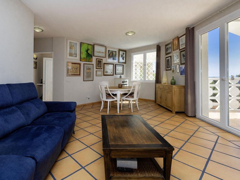Town House for Sale in Cabopino, Malaga 4