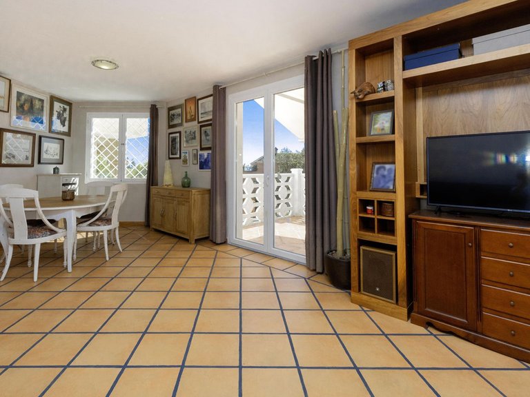Town House for Sale in Cabopino, Malaga 5