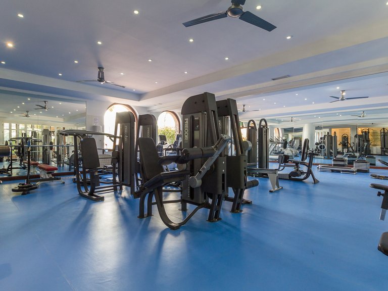 Apartment for Sale in The Golden Mile, Malaga 26