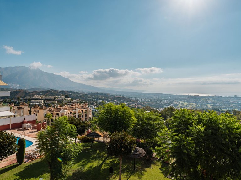 Apartment for Sale in La Quinta, Malaga 29