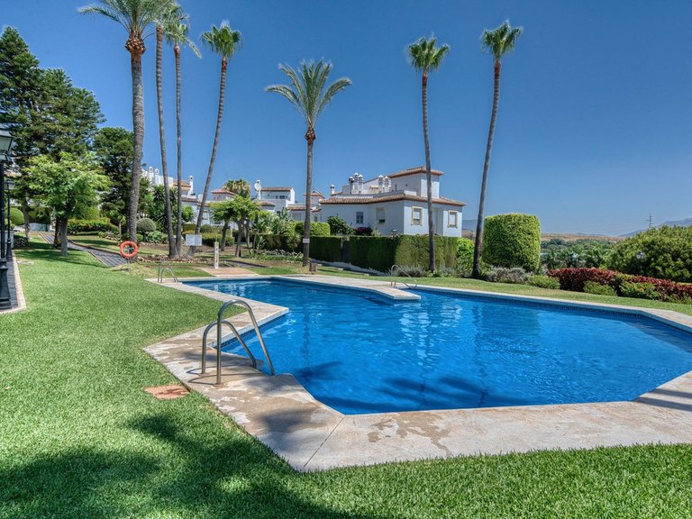 Villa for Sale in Bel Air, Malaga 17