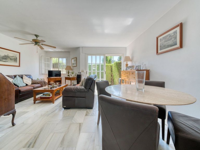 Villa for Sale in Bel Air, Malaga 5