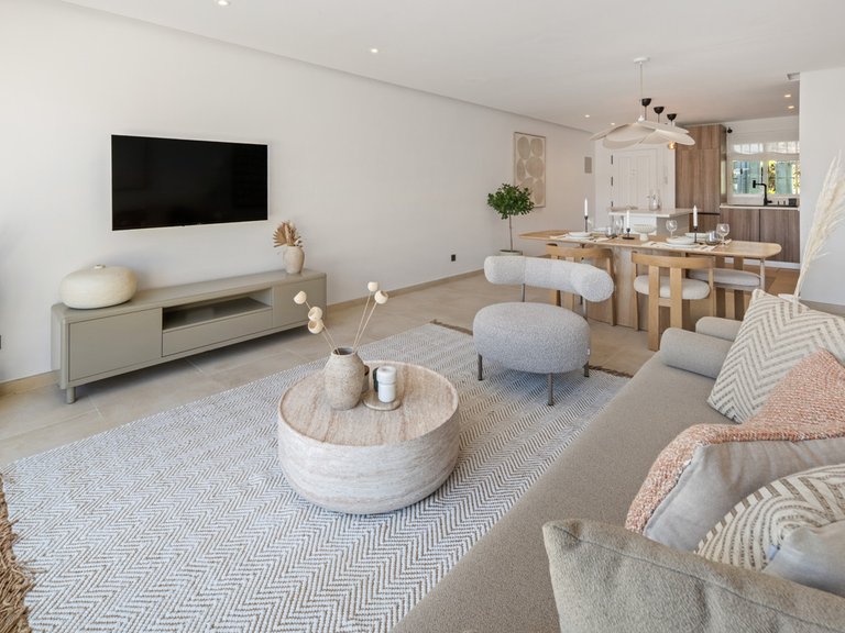 Apartment for Sale in La Quinta, Malaga 12