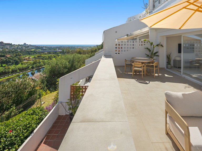 Apartment for Sale in La Quinta, Malaga 18