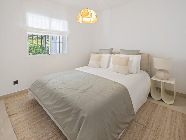Apartment for Sale in La Quinta, Malaga 25