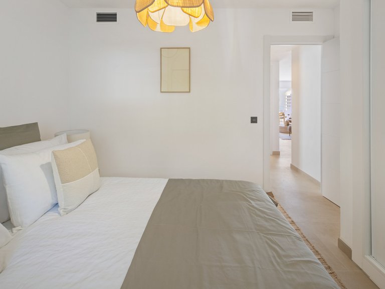 Apartment for Sale in La Quinta, Malaga 26