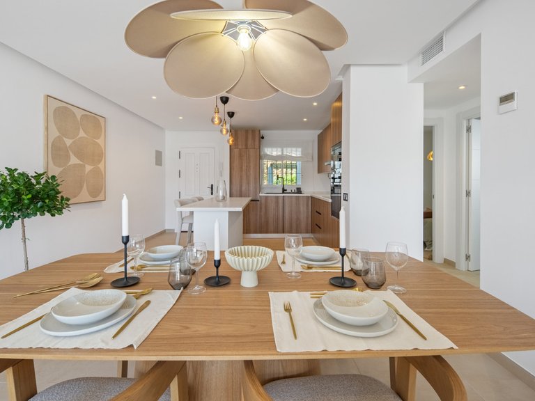 Apartment for Sale in La Quinta, Malaga 4
