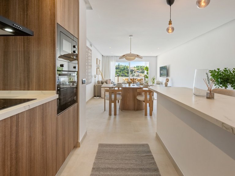 Apartment for Sale in La Quinta, Malaga 9