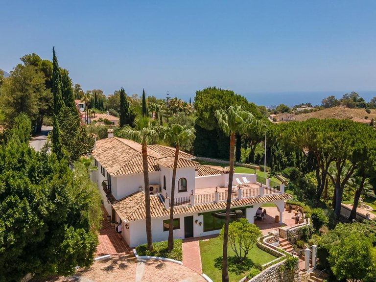 Villa for Sale in Costa del Sol Mijas, Malaga 1