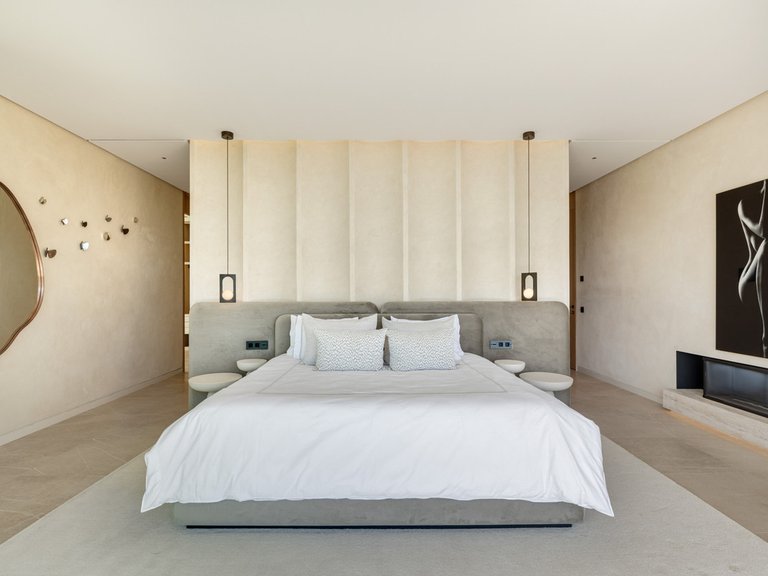 Villa for Sale in El Madroñal, Malaga 16