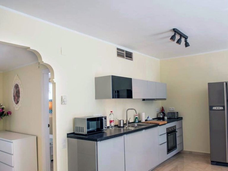 Apartment for Sale in El Presidente, Malaga 14