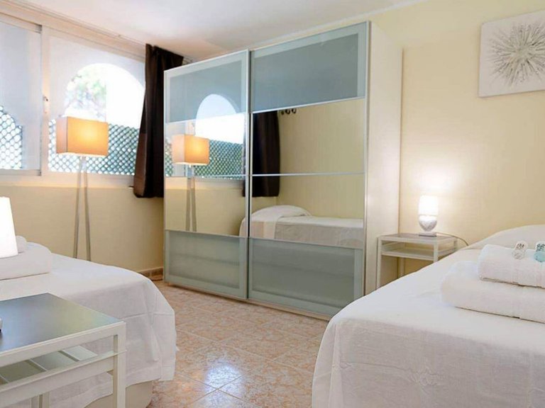 Apartment for Sale in El Presidente, Malaga 16