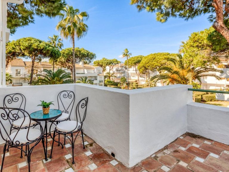 Apartment for Sale in El Presidente, Malaga 20