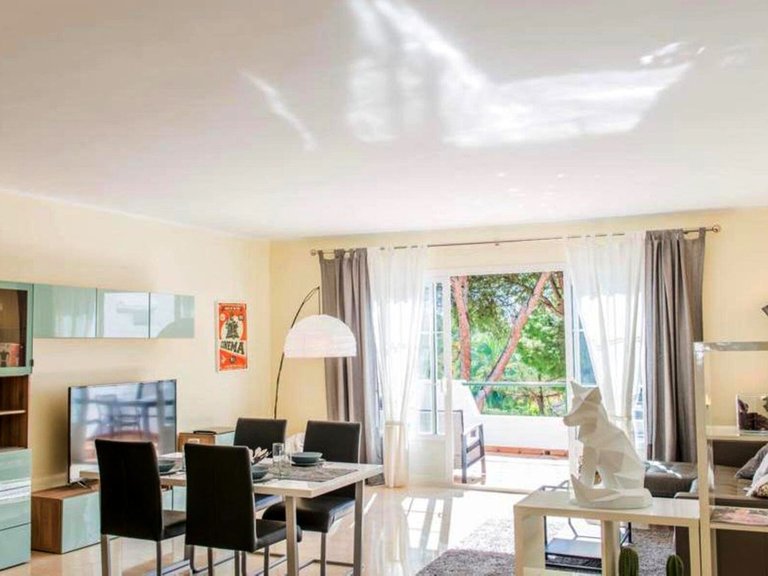 Apartment for Sale in El Presidente, Malaga 6