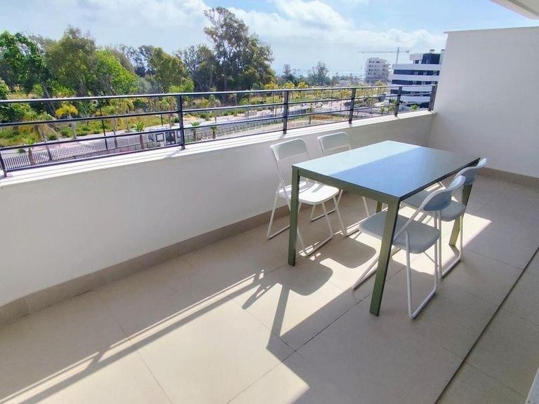 Apartment for Sale in Los Alamos, Malaga 18
