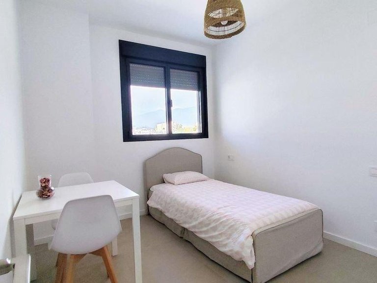 Apartment for Sale in Los Alamos, Malaga 30