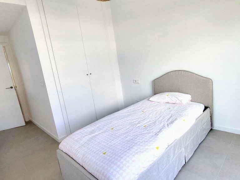 Apartment for Sale in Los Alamos, Malaga 42