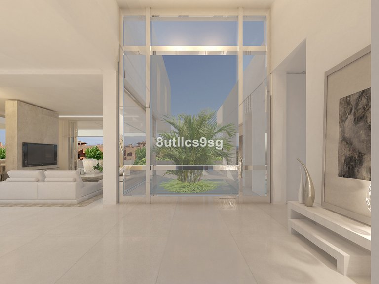 Villa for Sale in Los Flamingos, Malaga 5