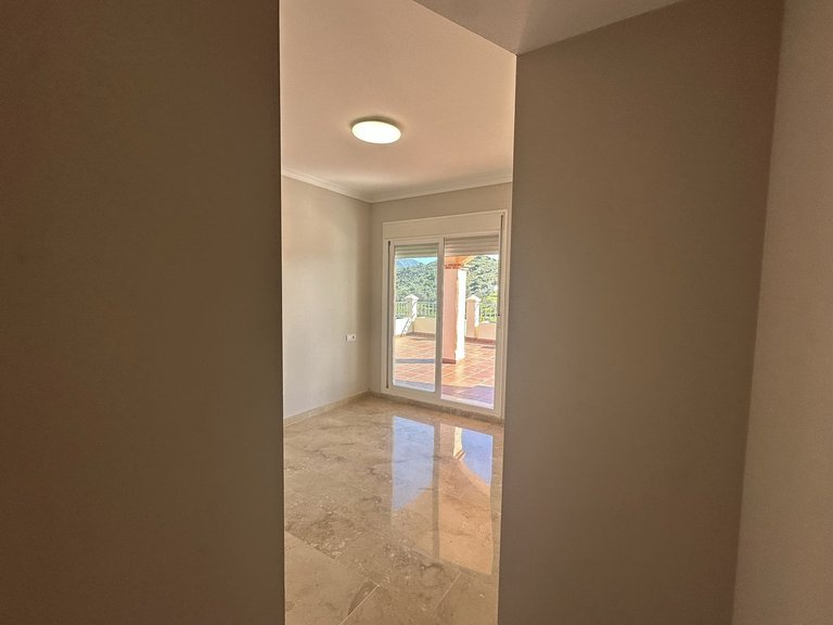 Apartment for Sale in Mijas Golf, Malaga 30