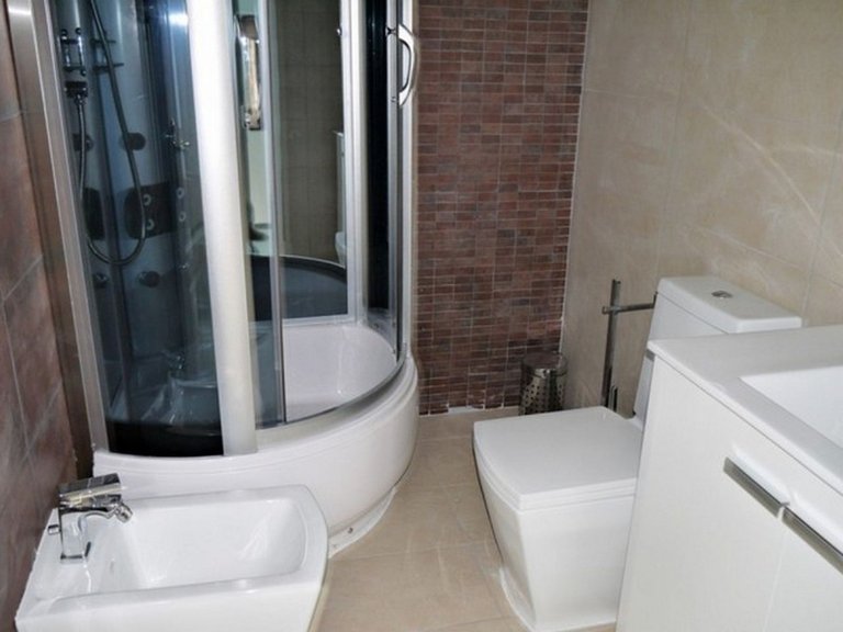 Villa for Sale in Calahonda, Malaga 11