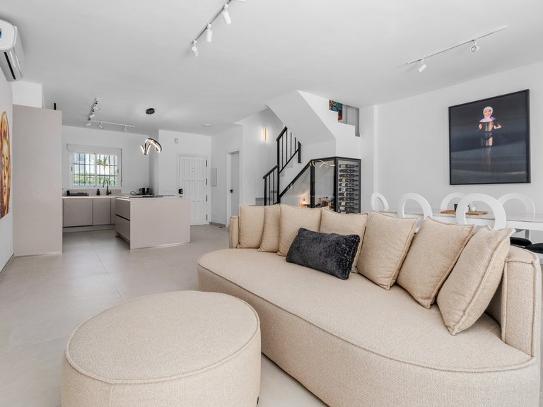 Villa for Sale in Bel Air, Malaga 14