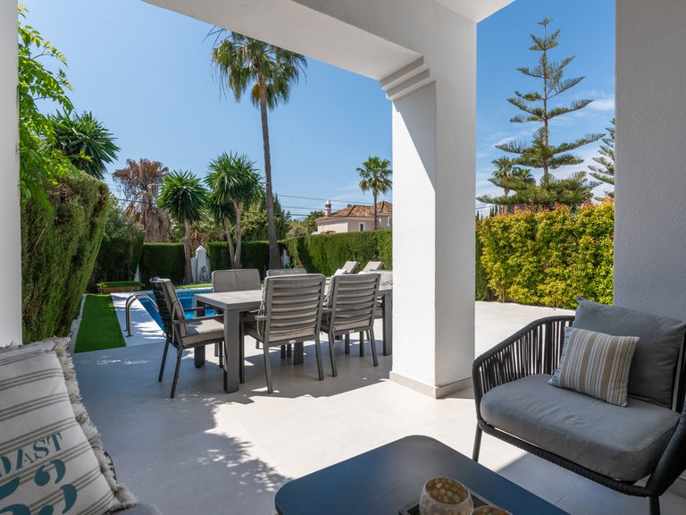 Villa for Sale in Bel Air, Malaga 18