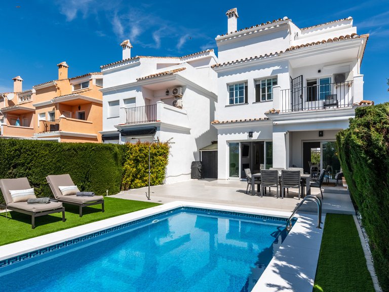 Villa for Sale in Bel Air, Malaga 21