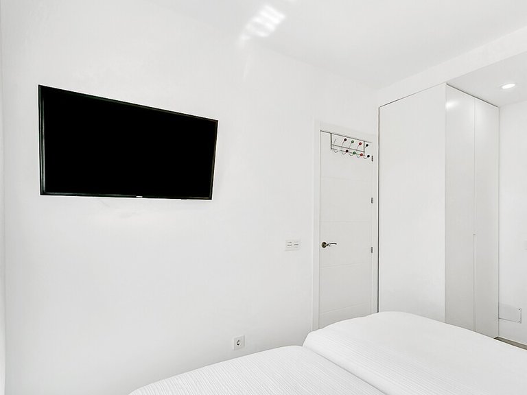 Apartment for Sale in Marbella, Malaga 18