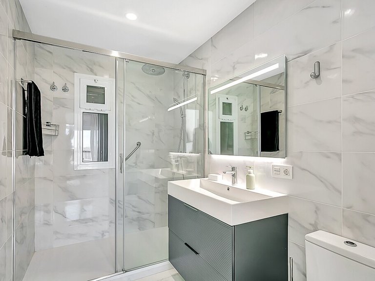 Apartment for Sale in Marbella, Malaga 21