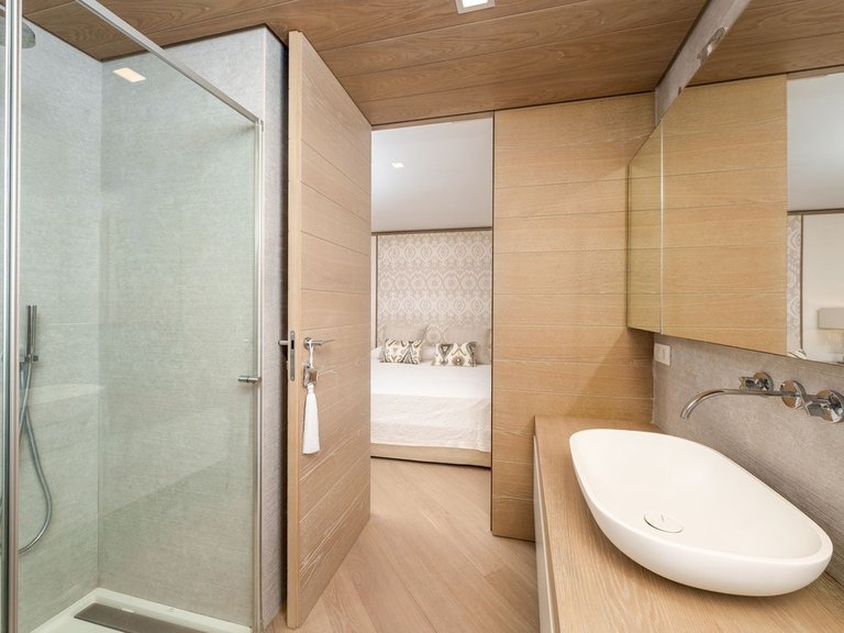 Apartment for Sale in The Golden Mile, Malaga 15