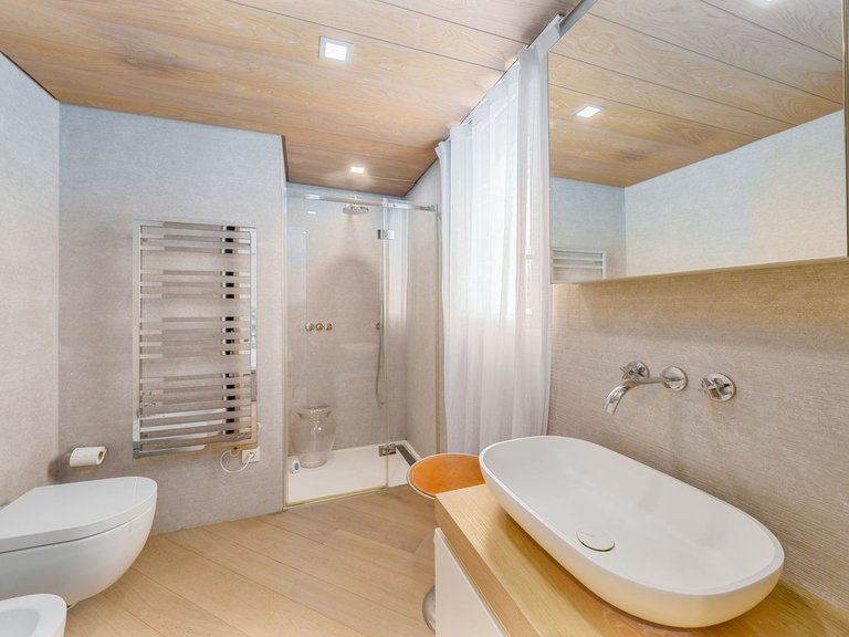 Apartment for Sale in The Golden Mile, Malaga 17